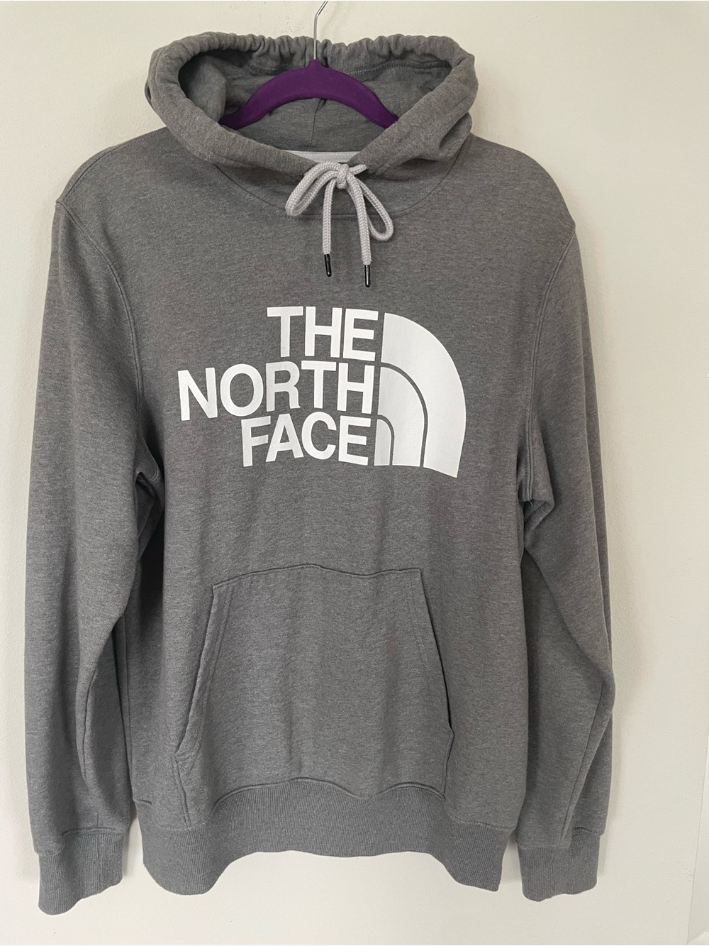 The North Face Men's Fleece Hoodie Gray Size Medium Pullover Sweatshirt